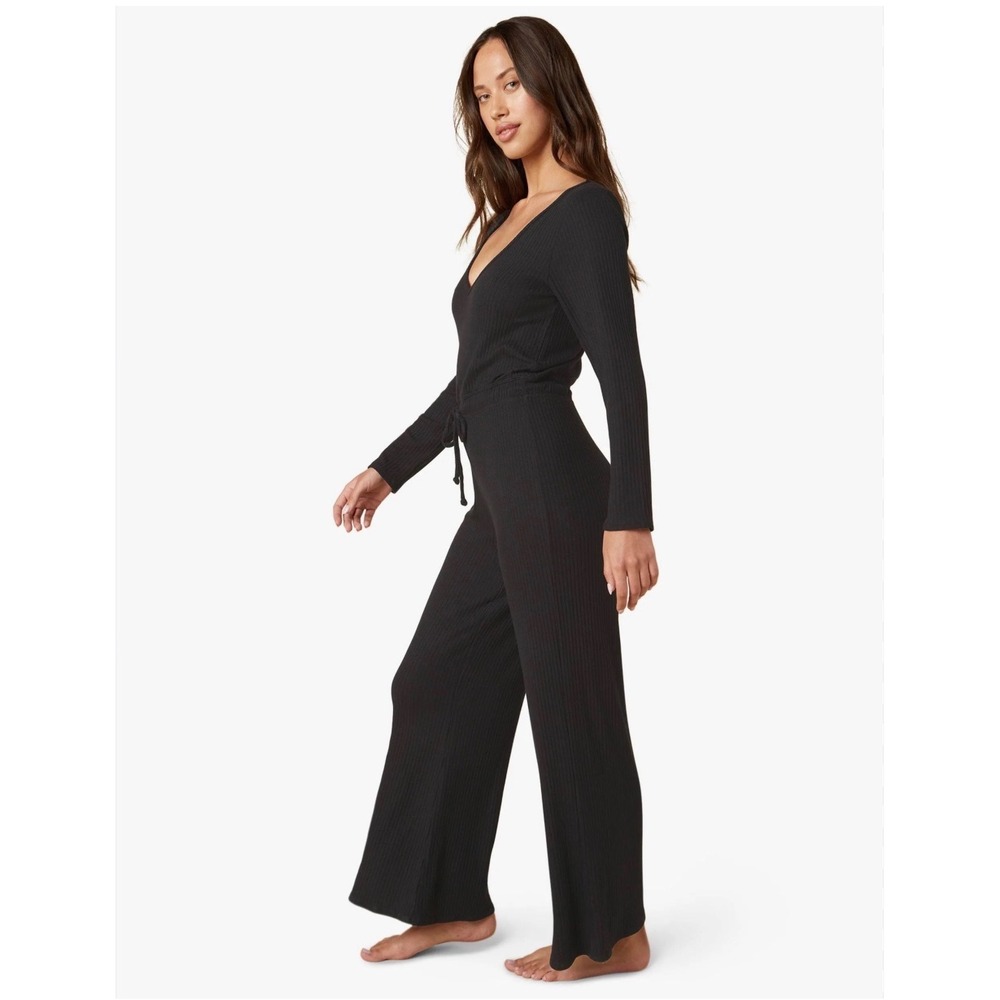 Beyond Yoga So Chic Jumpsuit Black Sz‎ M